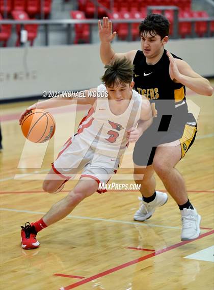 Thumbnail 3 in Prairie Grove @ Farmington photogallery.