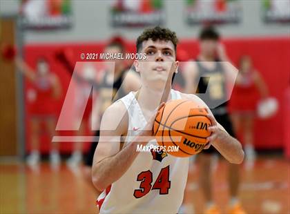 Thumbnail 3 in Prairie Grove @ Farmington photogallery.