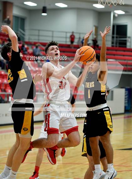 Thumbnail 2 in Prairie Grove @ Farmington photogallery.