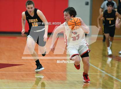 Thumbnail 1 in Prairie Grove @ Farmington photogallery.
