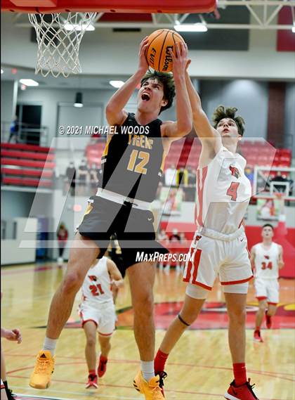 Thumbnail 3 in Prairie Grove @ Farmington photogallery.