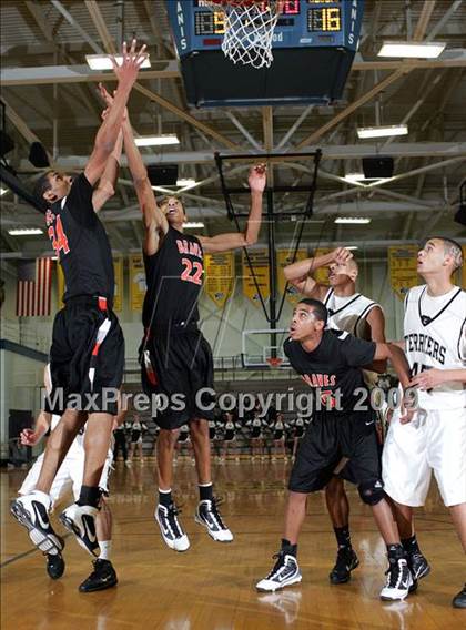 Thumbnail 2 in Carbondale vs. Scott County Central (Best of the Midwest Shootout)  photogallery.
