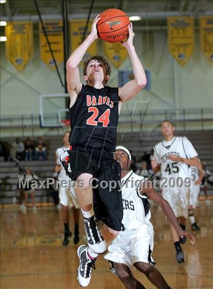 Thumbnail 1 in Carbondale vs. Scott County Central (Best of the Midwest Shootout)  photogallery.