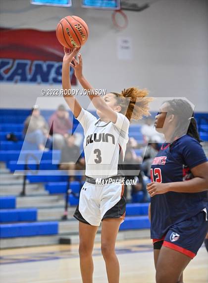 Thumbnail 1 in Alvin vs San Antonio Memorial (McDonald's Texas Invitational) photogallery.