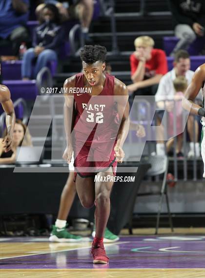Thumbnail 1 in Oak Ridge vs. Memphis East (City of Palms Classic) photogallery.