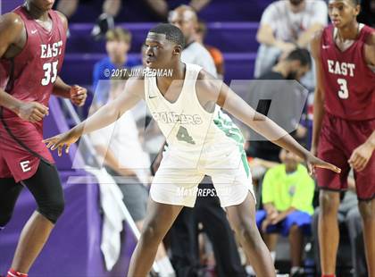Thumbnail 3 in Oak Ridge vs. Memphis East (City of Palms Classic) photogallery.