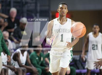 Thumbnail 1 in Oak Ridge vs. Memphis East (City of Palms Classic) photogallery.