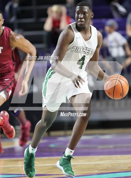 Thumbnail 1 in Oak Ridge vs. Memphis East (City of Palms Classic) photogallery.