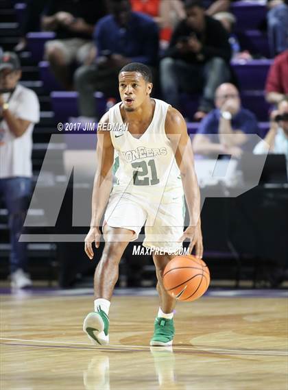 Thumbnail 1 in Oak Ridge vs. Memphis East (City of Palms Classic) photogallery.