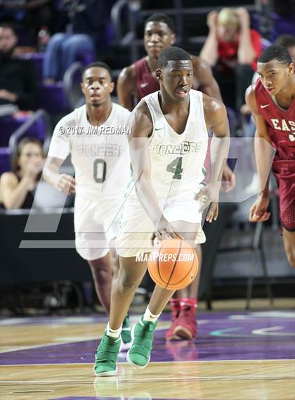 Thumbnail 3 in Oak Ridge vs. Memphis East (City of Palms Classic) photogallery.