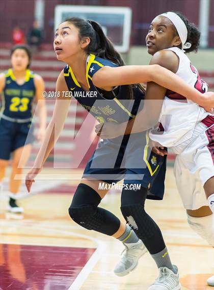 Thumbnail 3 in Notre Dame vs. Sacred Heart Prep (CIF CCS D4 Final) photogallery.