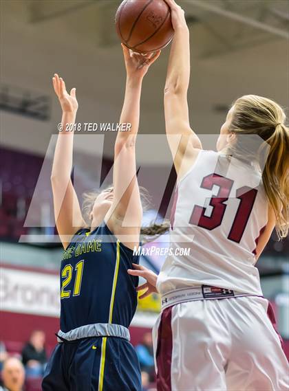 Thumbnail 3 in Notre Dame vs. Sacred Heart Prep (CIF CCS D4 Final) photogallery.