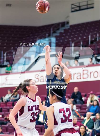 Thumbnail 1 in Notre Dame vs. Sacred Heart Prep (CIF CCS D4 Final) photogallery.