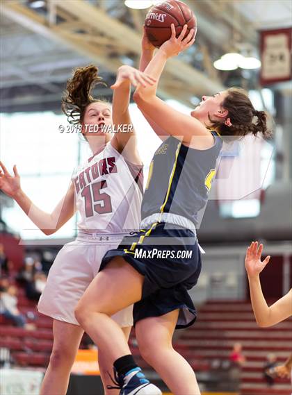 Thumbnail 1 in Notre Dame vs. Sacred Heart Prep (CIF CCS D4 Final) photogallery.