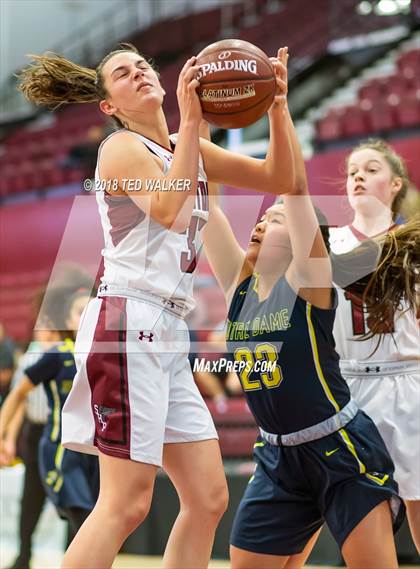 Thumbnail 3 in Notre Dame vs. Sacred Heart Prep (CIF CCS D4 Final) photogallery.