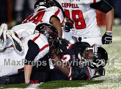 Thumbnail 2 in Trinity vs. Coppell (5A Region 1 Quarterfinals) photogallery.