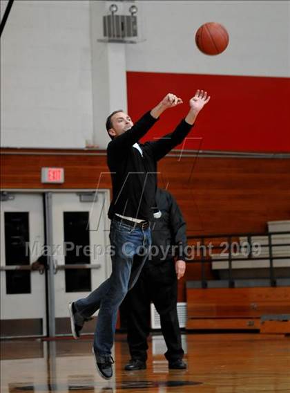 Thumbnail 2 in Bishop Montgomery @ Palos Verdes photogallery.