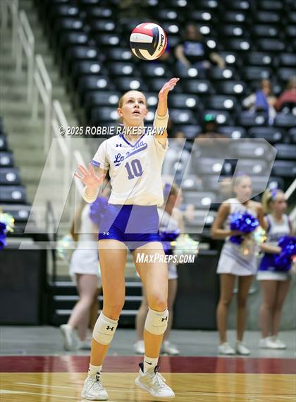 Thumbnail 1 in Decatur @ La Vernia (UIL 4A D1 Volleyball Final) photogallery.
