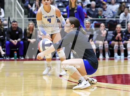 Thumbnail 1 in Decatur @ La Vernia (UIL 4A D1 Volleyball Final) photogallery.