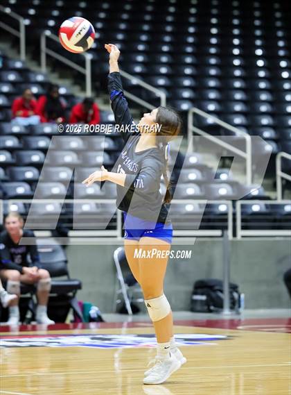 Thumbnail 3 in Decatur @ La Vernia (UIL 4A D1 Volleyball Final) photogallery.