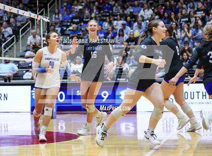 Thumbnail 3 in Decatur @ La Vernia (UIL 4A D1 Volleyball Final) photogallery.