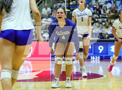 Thumbnail 2 in Decatur @ La Vernia (UIL 4A D1 Volleyball Final) photogallery.