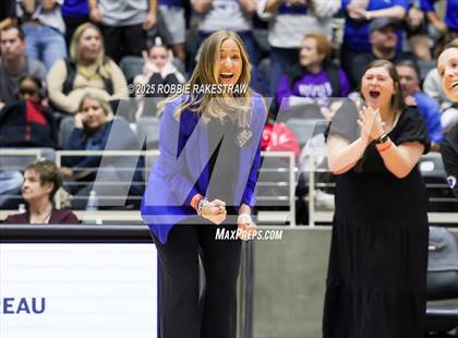 Thumbnail 2 in Decatur @ La Vernia (UIL 4A D1 Volleyball Final) photogallery.
