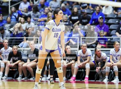 Thumbnail 3 in Decatur @ La Vernia (UIL 4A D1 Volleyball Final) photogallery.