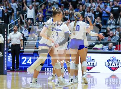 Thumbnail 3 in Decatur @ La Vernia (UIL 4A D1 Volleyball Final) photogallery.