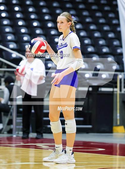 Thumbnail 3 in Decatur @ La Vernia (UIL 4A D1 Volleyball Final) photogallery.