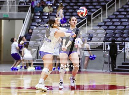 Thumbnail 3 in Decatur @ La Vernia (UIL 4A D1 Volleyball Final) photogallery.