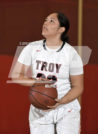 Thumbnail 3 in Troy vs. Mission Hills (Matt Denning Hoops Classic) photogallery.