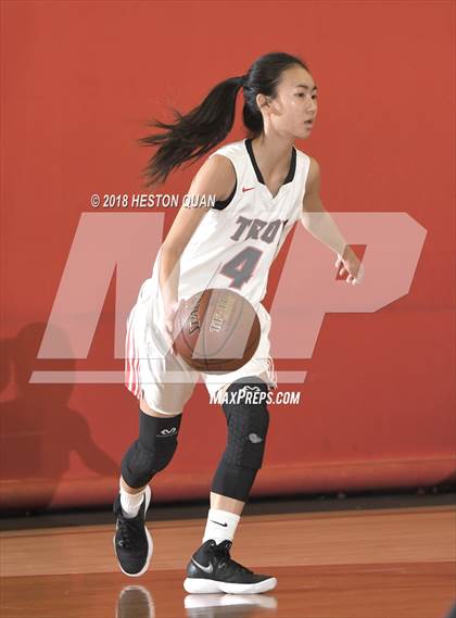 Thumbnail 3 in Troy vs. Mission Hills (Matt Denning Hoops Classic) photogallery.