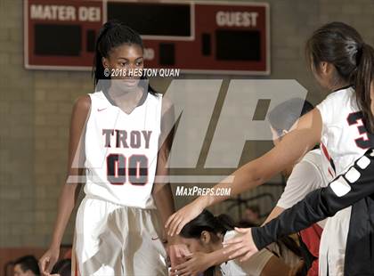 Thumbnail 2 in Troy vs. Mission Hills (Matt Denning Hoops Classic) photogallery.