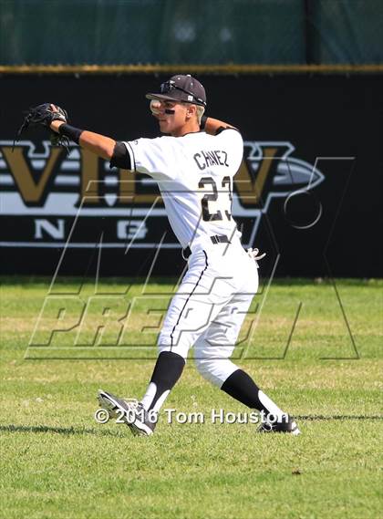 Thumbnail 2 in Northview vs Maranatha photogallery.