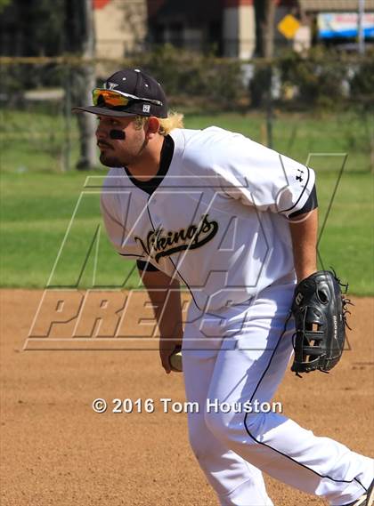 Thumbnail 2 in Northview vs Maranatha photogallery.