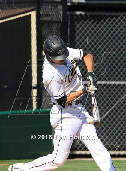 Thumbnail 3 in Northview vs Maranatha photogallery.