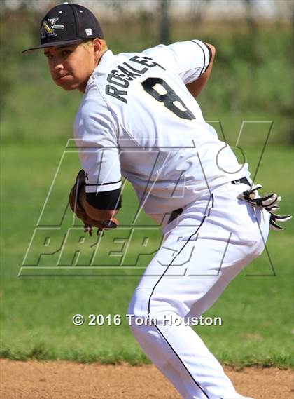 Thumbnail 3 in Northview vs Maranatha photogallery.