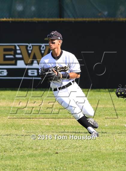 Thumbnail 3 in Northview vs Maranatha photogallery.