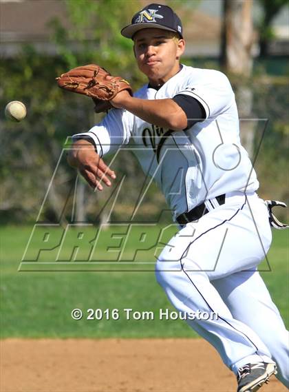 Thumbnail 3 in Northview vs Maranatha photogallery.
