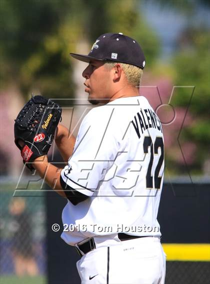 Thumbnail 2 in Northview vs Maranatha photogallery.
