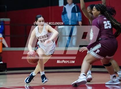 Thumbnail 3 in Plano vs Sachse (UIL 6A Regional Quarterfinal Playoff) photogallery.