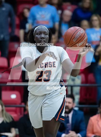 Thumbnail 3 in Plano vs Sachse (UIL 6A Regional Quarterfinal Playoff) photogallery.