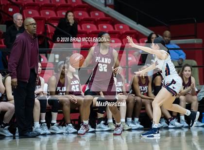 Thumbnail 2 in Plano vs Sachse (UIL 6A Regional Quarterfinal Playoff) photogallery.