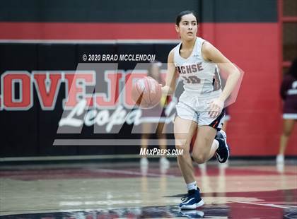 Thumbnail 2 in Plano vs Sachse (UIL 6A Regional Quarterfinal Playoff) photogallery.