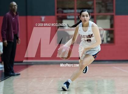 Thumbnail 3 in Plano vs Sachse (UIL 6A Regional Quarterfinal Playoff) photogallery.