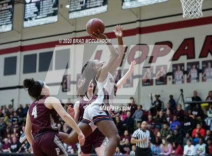 Thumbnail 2 in Plano vs Sachse (UIL 6A Regional Quarterfinal Playoff) photogallery.