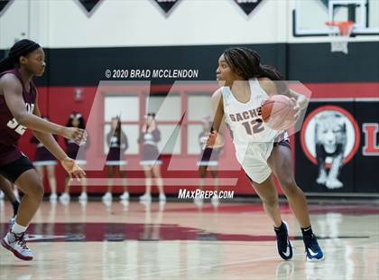 Thumbnail 1 in Plano vs Sachse (UIL 6A Regional Quarterfinal Playoff) photogallery.