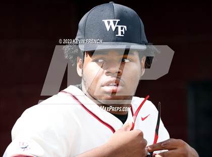 Thumbnail 3 in Skyline vs. Williams Field (Bob Everett Classic) photogallery.