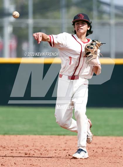 Thumbnail 2 in Skyline vs. Williams Field (Bob Everett Classic) photogallery.